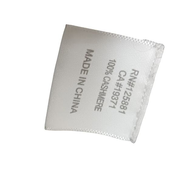 Brochu Walker 100% Cashmere Gray Knit Cardigan Sweater Jacket Size SP - Picture 15 of 16